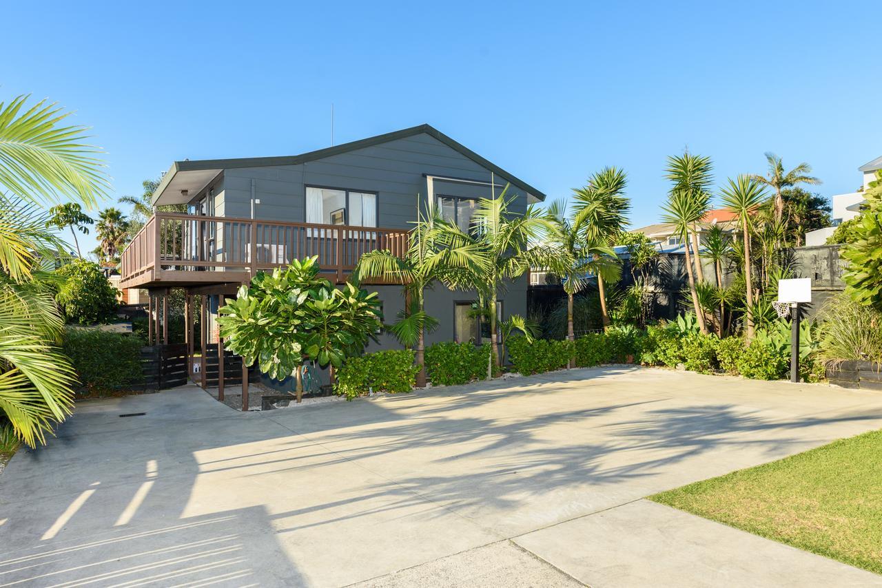 Convenient Family Bach With Easy Access To Blake Park The Beach And Downtown Mount Maunganui Exterior foto